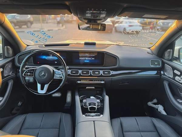 2023 - BENZ GLS600 - - /// BRAND NEW CONDITION /// - ONLY 11,000 KM