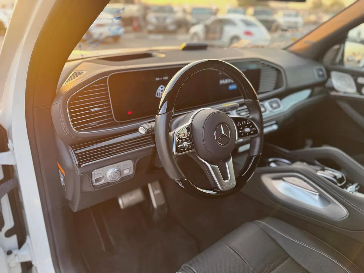 2023 - BENZ GLS600 - - /// BRAND NEW CONDITION /// - ONLY 11,000 KM-13-13