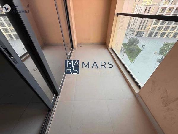 Big layout | Spacious | Ready to move