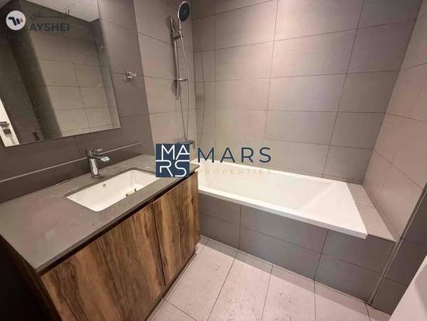 Big layout | Spacious | Ready to move