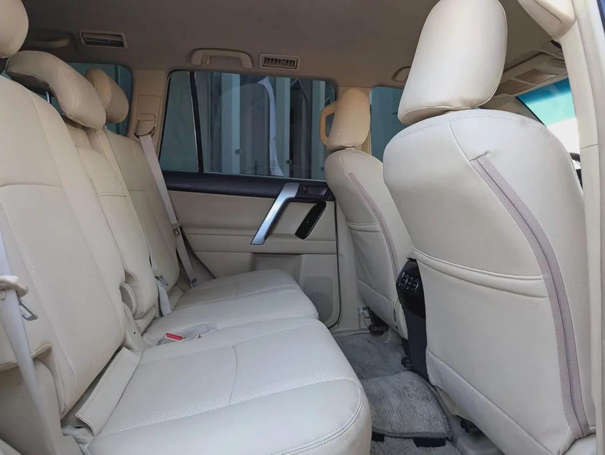 TOYOTA PRADO 2015 GCC V4 2.7L IN EXCELLENT CONDITION-5-5