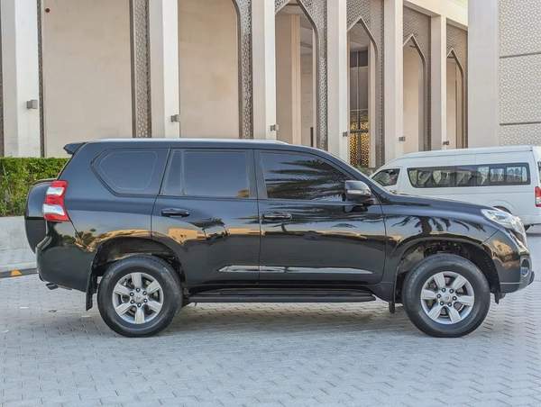 TOYOTA PRADO 2015 GCC V4 2.7L IN EXCELLENT CONDITION
