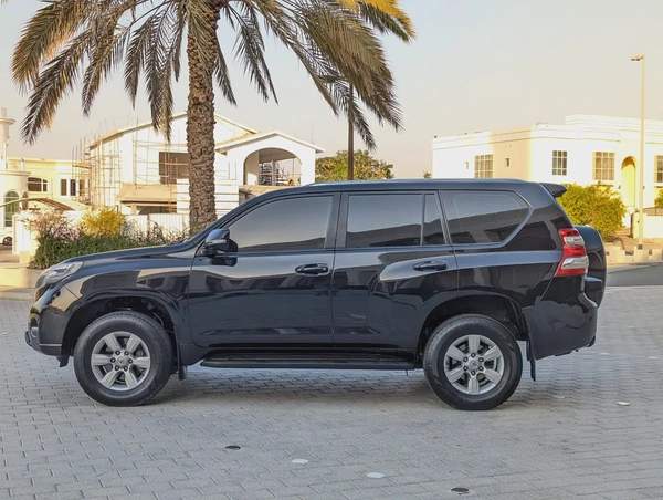 TOYOTA PRADO 2015 GCC V4 2.7L IN EXCELLENT CONDITION