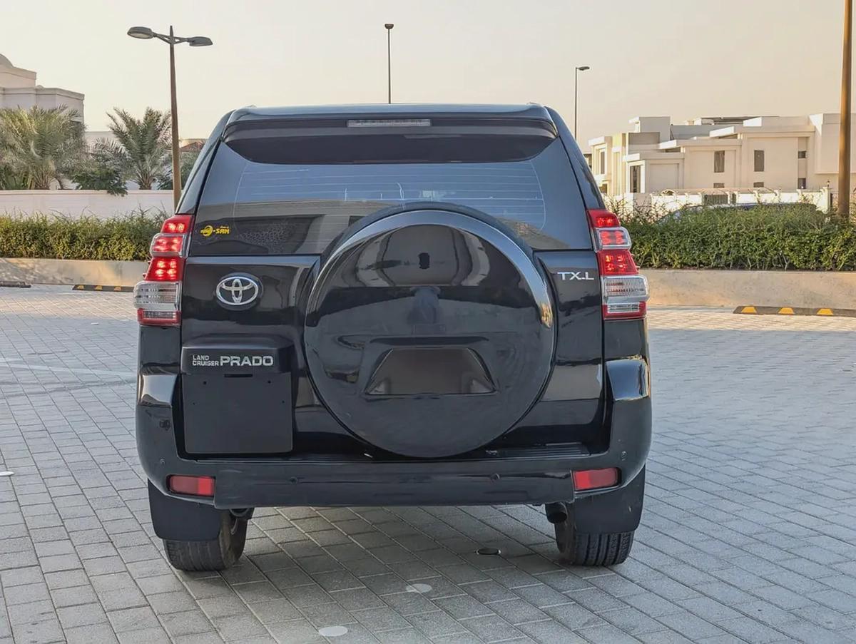 TOYOTA PRADO 2015 GCC V4 2.7L IN EXCELLENT CONDITION-17-17