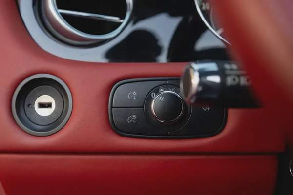 Bentley Continental GT 2013