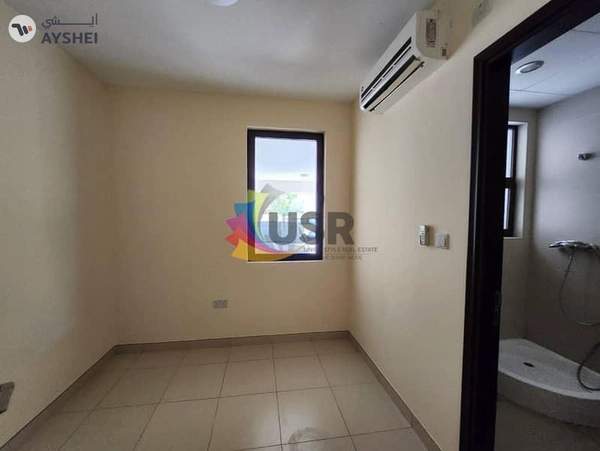 AVAILABLE VILLA 3BR W/ MAID'S ROOM FOR FAMILY 170K