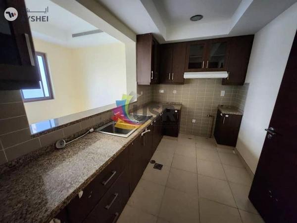 AVAILABLE VILLA 3BR W/ MAID'S ROOM FOR FAMILY 170K