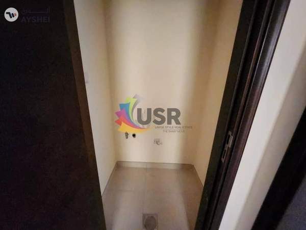 AVAILABLE VILLA 3BR W/ MAID'S ROOM FOR FAMILY 170K