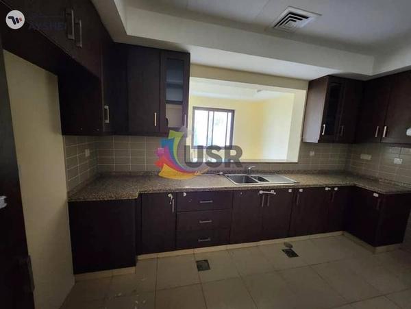 AVAILABLE VILLA 3BR W/ MAID'S ROOM FOR FAMILY 170K