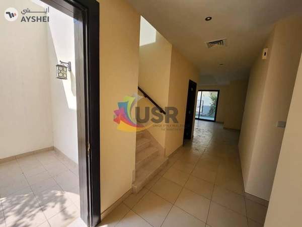 AVAILABLE VILLA 3BR W/ MAID'S ROOM FOR FAMILY 170K