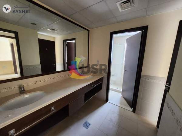 AVAILABLE VILLA 3BR W/ MAID'S ROOM FOR FAMILY 170K