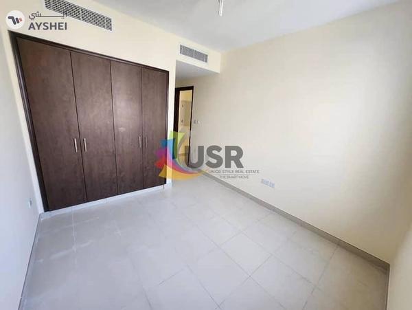 AVAILABLE VILLA 3BR W/ MAID'S ROOM FOR FAMILY 170K