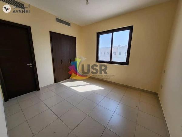 AVAILABLE VILLA 3BR W/ MAID'S ROOM FOR FAMILY 170K