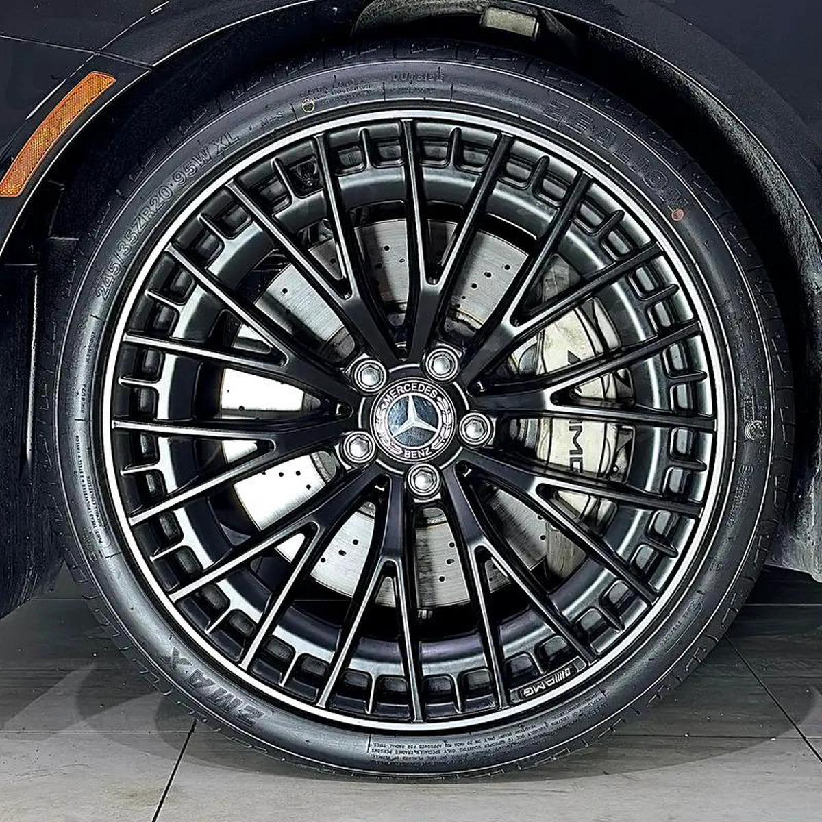 Mercedes-Benz E-Class E 53 AMG-11-11