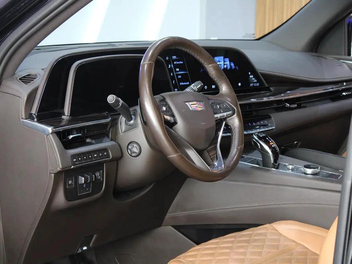 2023 Cadillac Escalade sport platinum-14-14