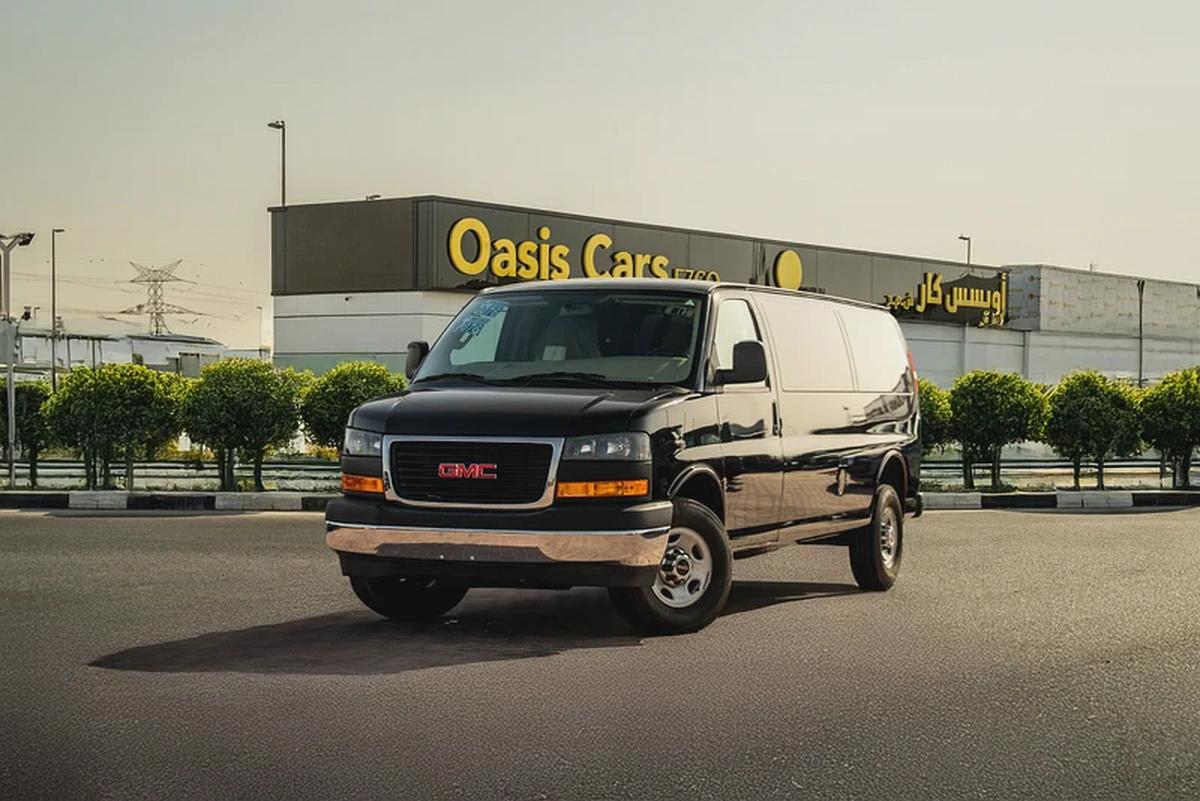 GMC Savana 3500 Cargo Extended Wheelbase 2023 GCC 6.6L V8 0Kms-0-0