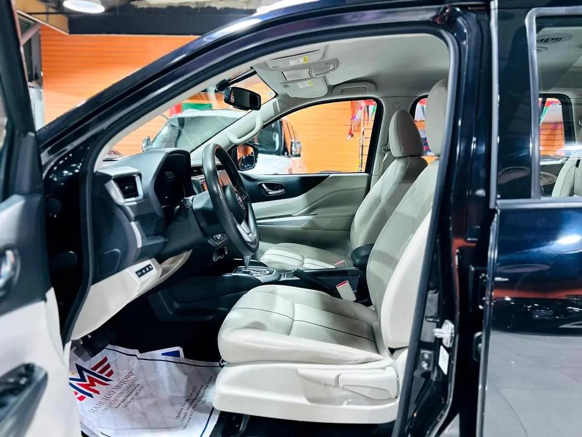 Nissan Xterra Titanium-1-1