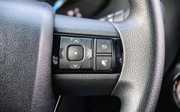 Toyota Hilux TOYOTA HILUX ADVENTURE PETROL 4.0L