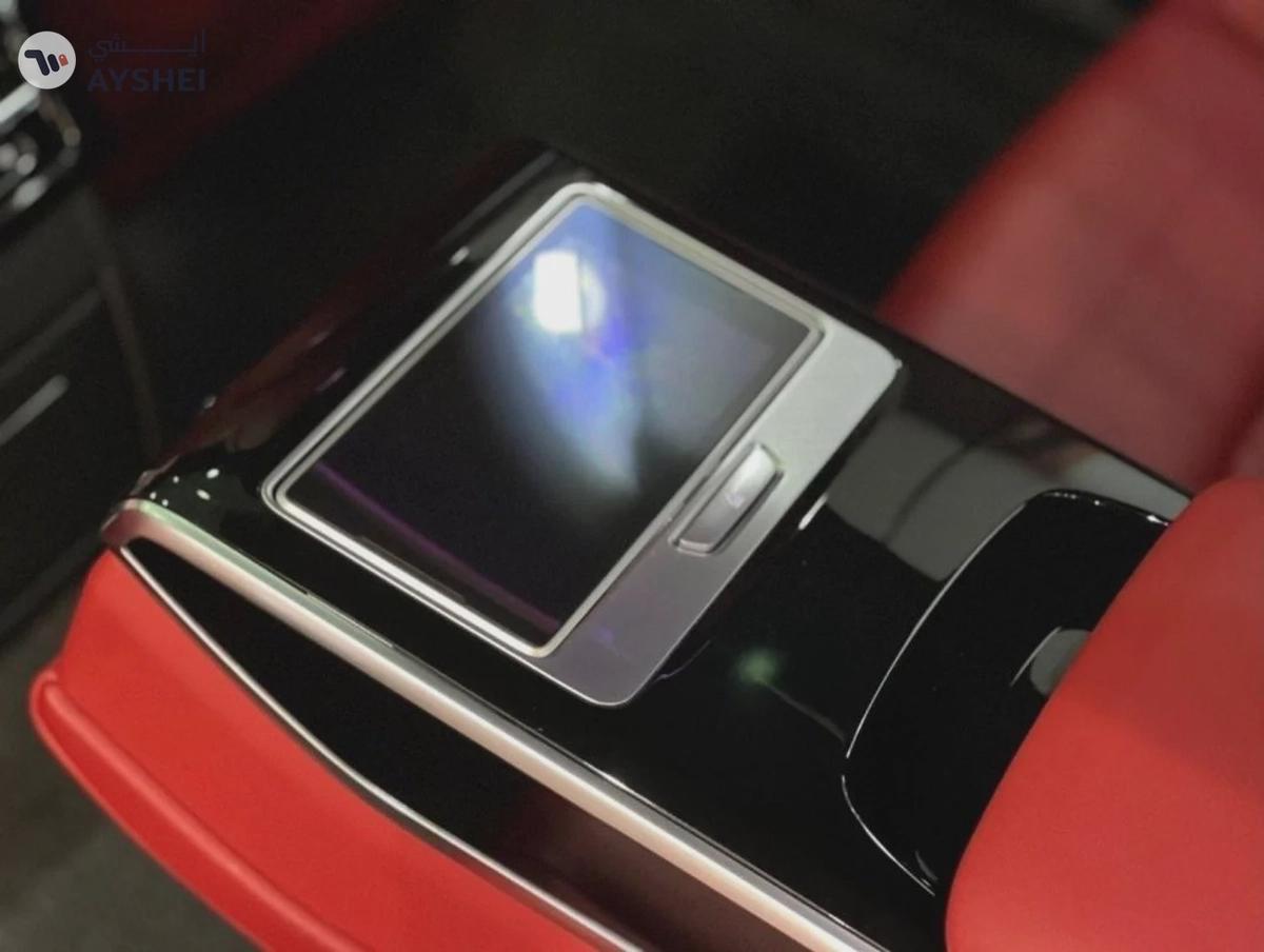 Audi S8 Audi S8, full option, agency condition, agency paint, 2 agency service keys-8-8