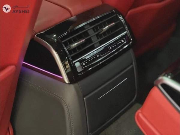 Audi S8 Audi S8, full option, agency condition, agency paint, 2 agency service keys