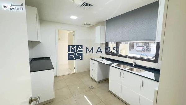 Luxurious 4 bedrooms corner unit available for rent in nasma for 150,000 AED