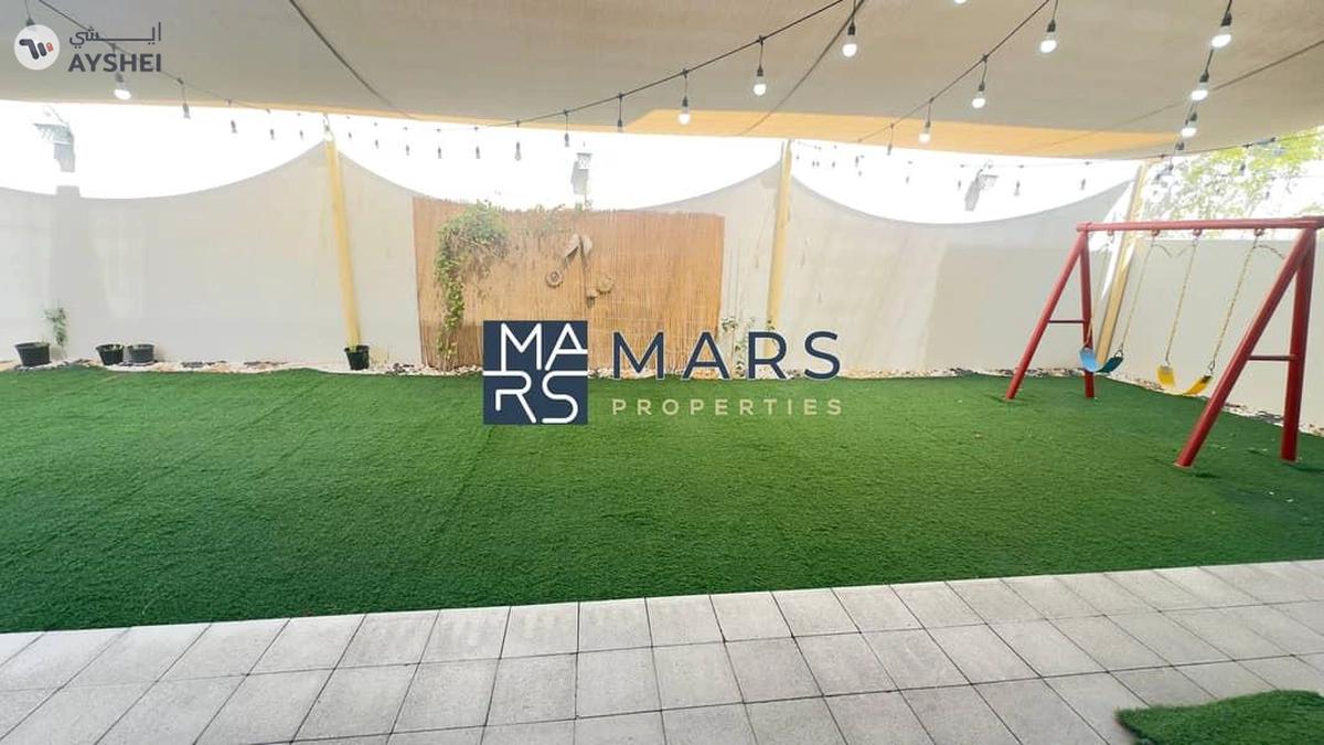 Luxurious 4 bedrooms corner unit available for rent in nasma for 150,000 AED-6-6