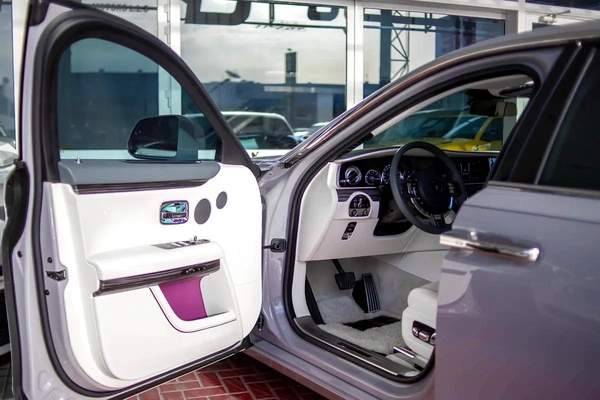 Rolls-Royce Ghost Standard 2021 GCC Specs