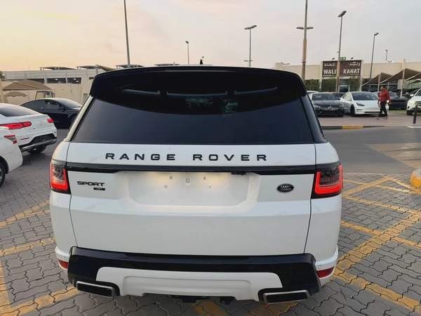 Land Rover Range Rover Sport HST