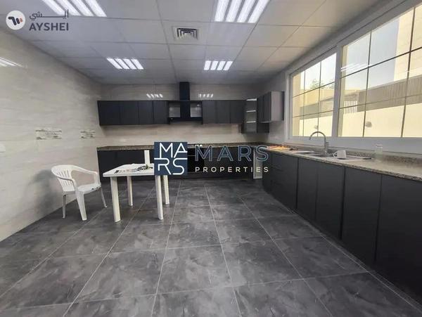 4BHK-Premium Finishes-Best Offer-Prime Location