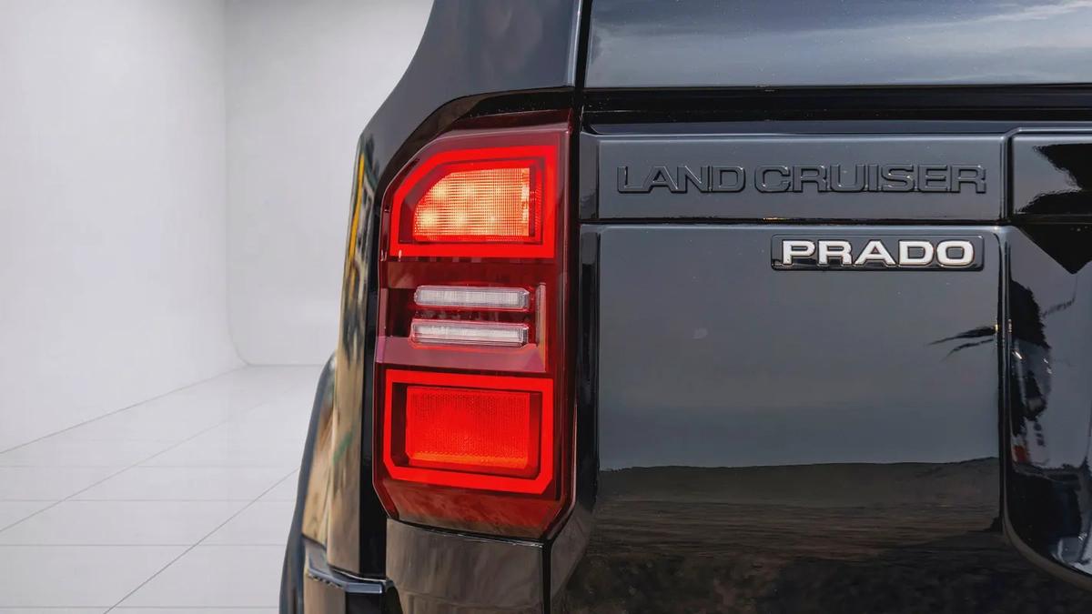 Toyota Prado VX 2026 - 2.8 Diesel European Specs - Brand New-5-5