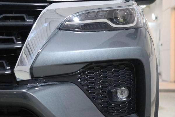 Toyota Fortuner FORTUNER 4.0L V6 PETROL