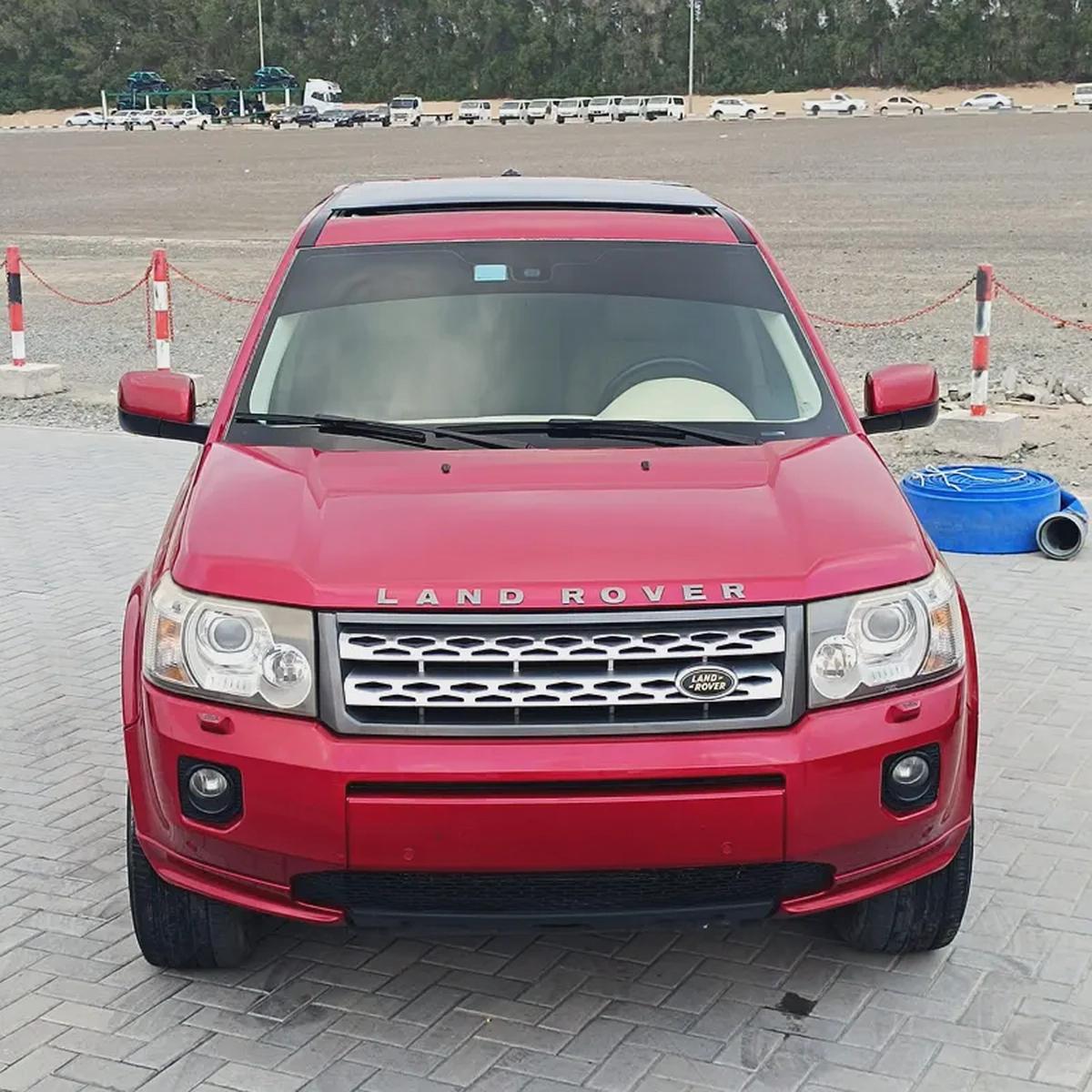 Land Rover LR2 HSE 2012 - GCC Specs - Well Maintained-1-1