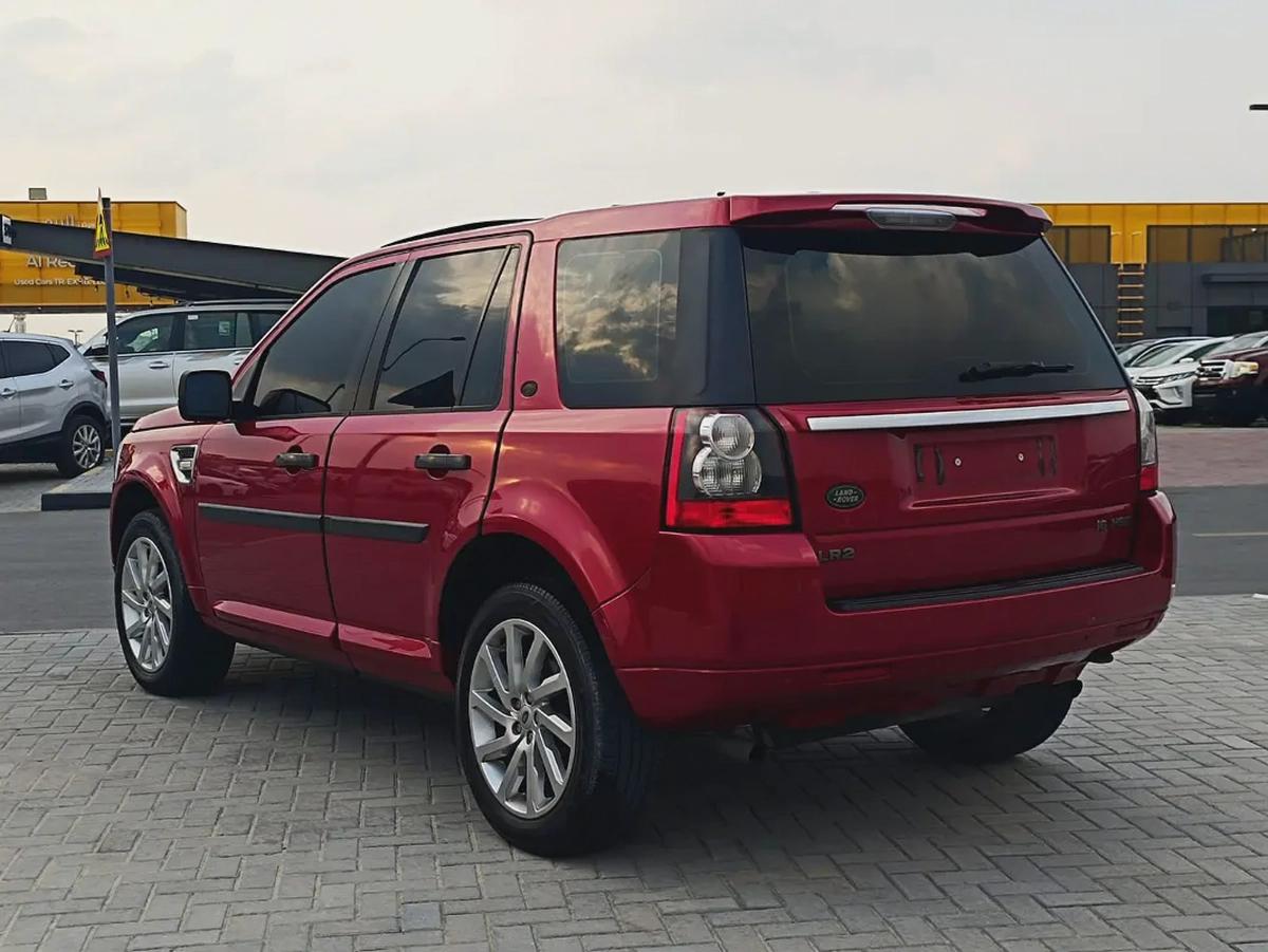 Land Rover LR2 HSE 2012 - GCC Specs - Well Maintained-3-3