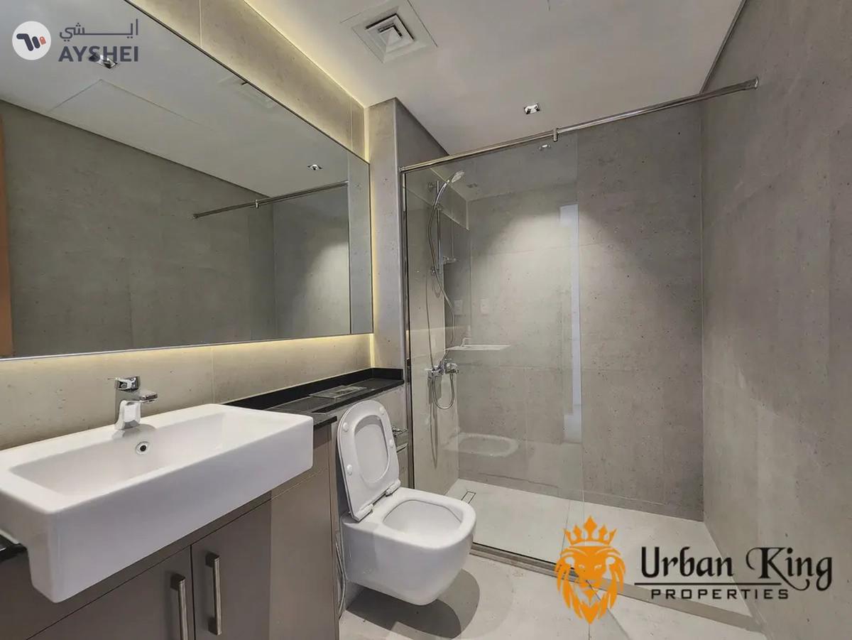 Fully Brand New Plus Maid All Amenities-13-13