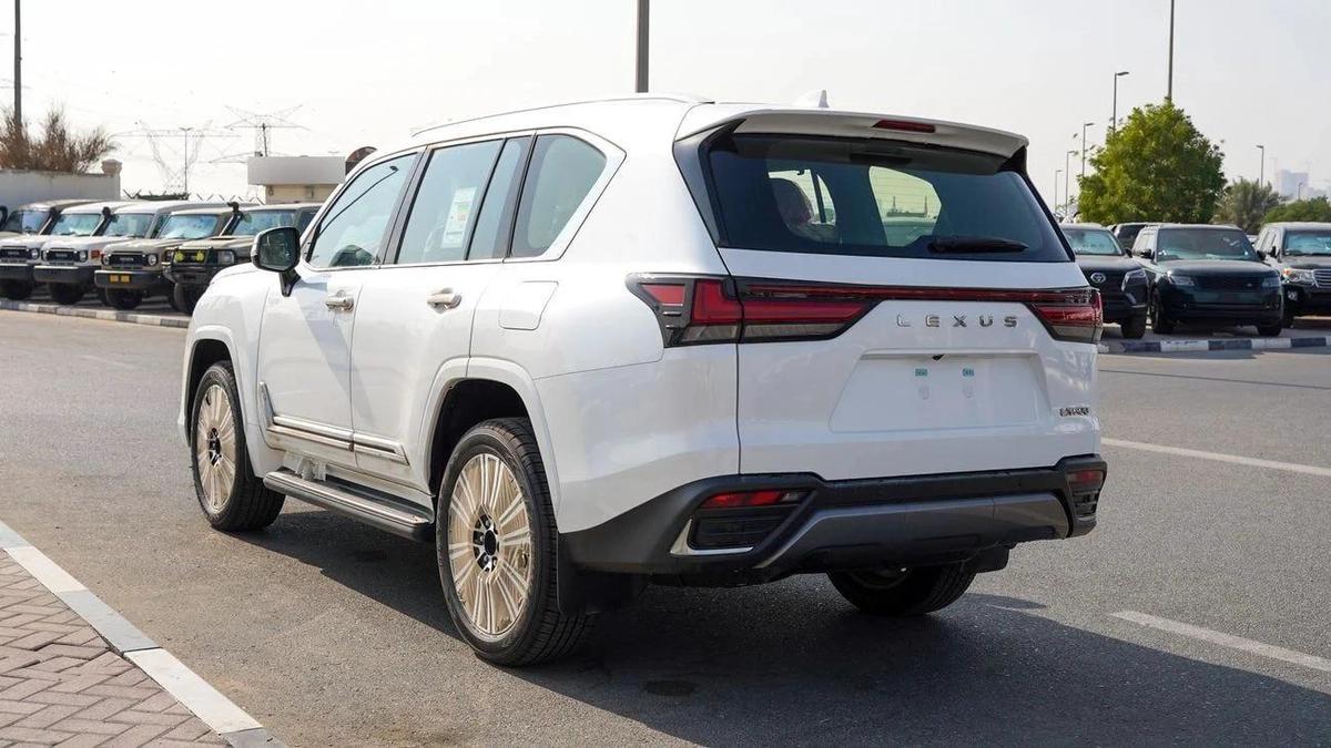 Lexus LX600 Signature 3.5L-12-12