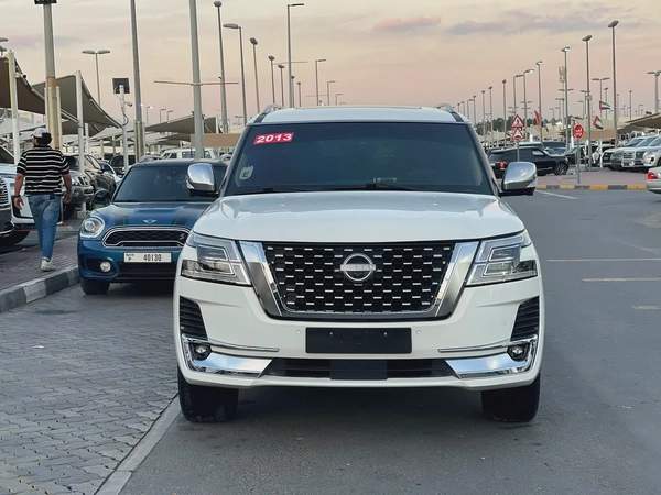 Nissan Patrol LE Platinum 2013 - GCC Specs