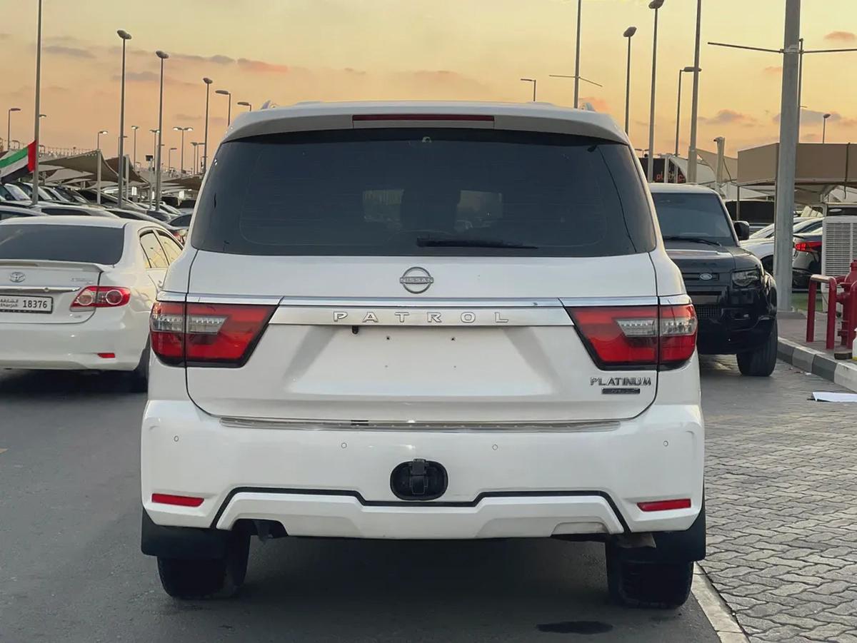 Nissan Patrol LE Platinum 2013 - GCC Specs-4-4