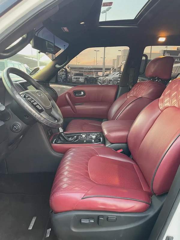 Nissan Patrol LE Platinum 2013 - GCC Specs