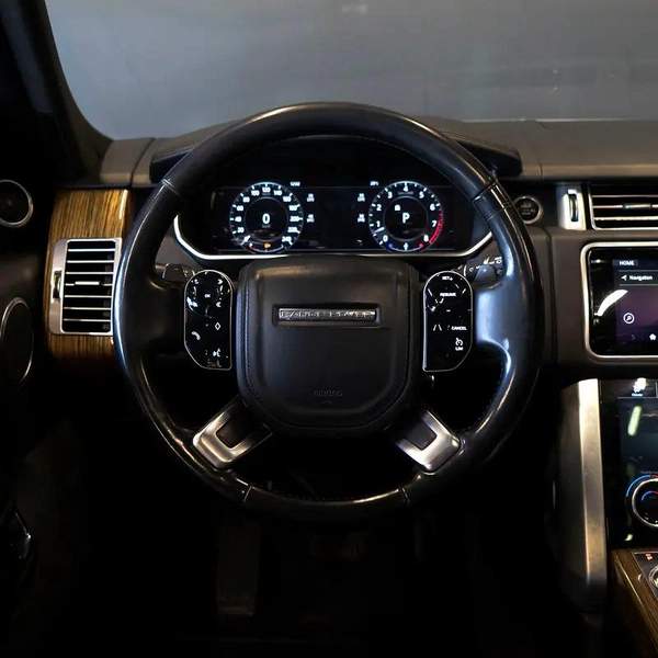 AED 2,682 pm • 0% Downpayment • Range Rover Vogue Supercharged • 1 Year Warranty