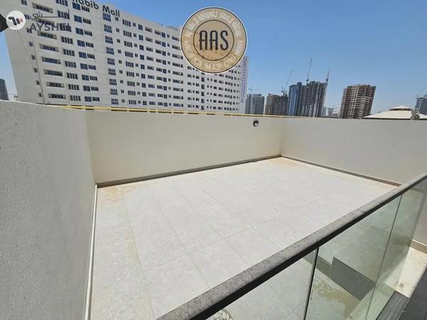 One Month Free Spacious One Bedroom Apartment with All Amenities