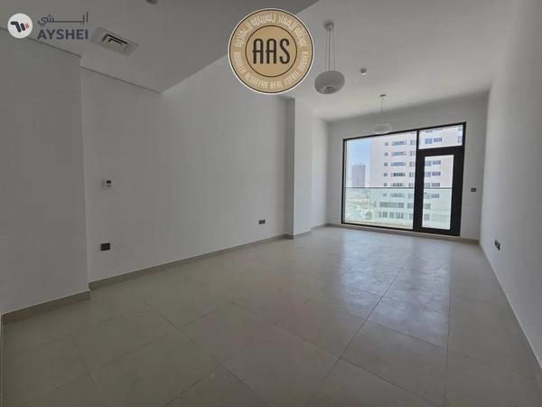 One Month Free Spacious One Bedroom Apartment with All Amenities