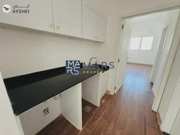 Brand New Villa | American Style Kitchen | High Quality Finishes