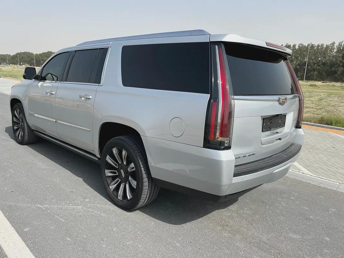 Cadillac Escalade L Platinum-4-4