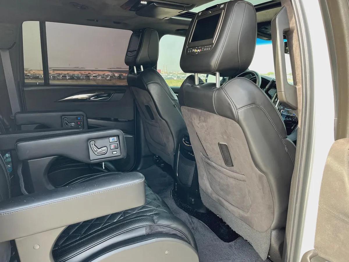 Cadillac Escalade L Platinum-8-8