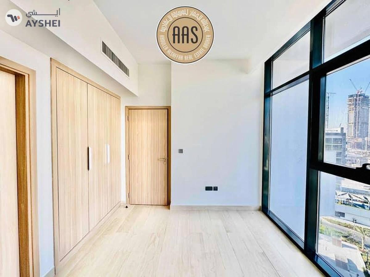 Hot Offer•Ready To Move•Higher Floor Semi-Furnished 1BHK•4 Cheques-7-7