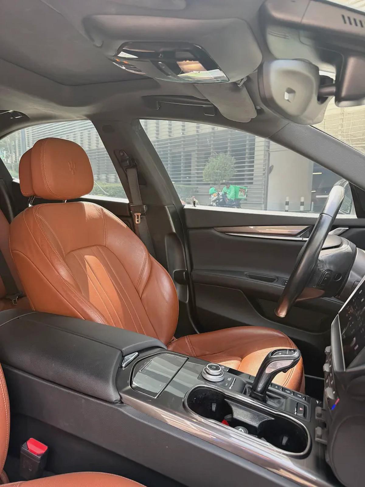 GCC - Maserati Warranty+Service Contract - Perfect Condition-9-9