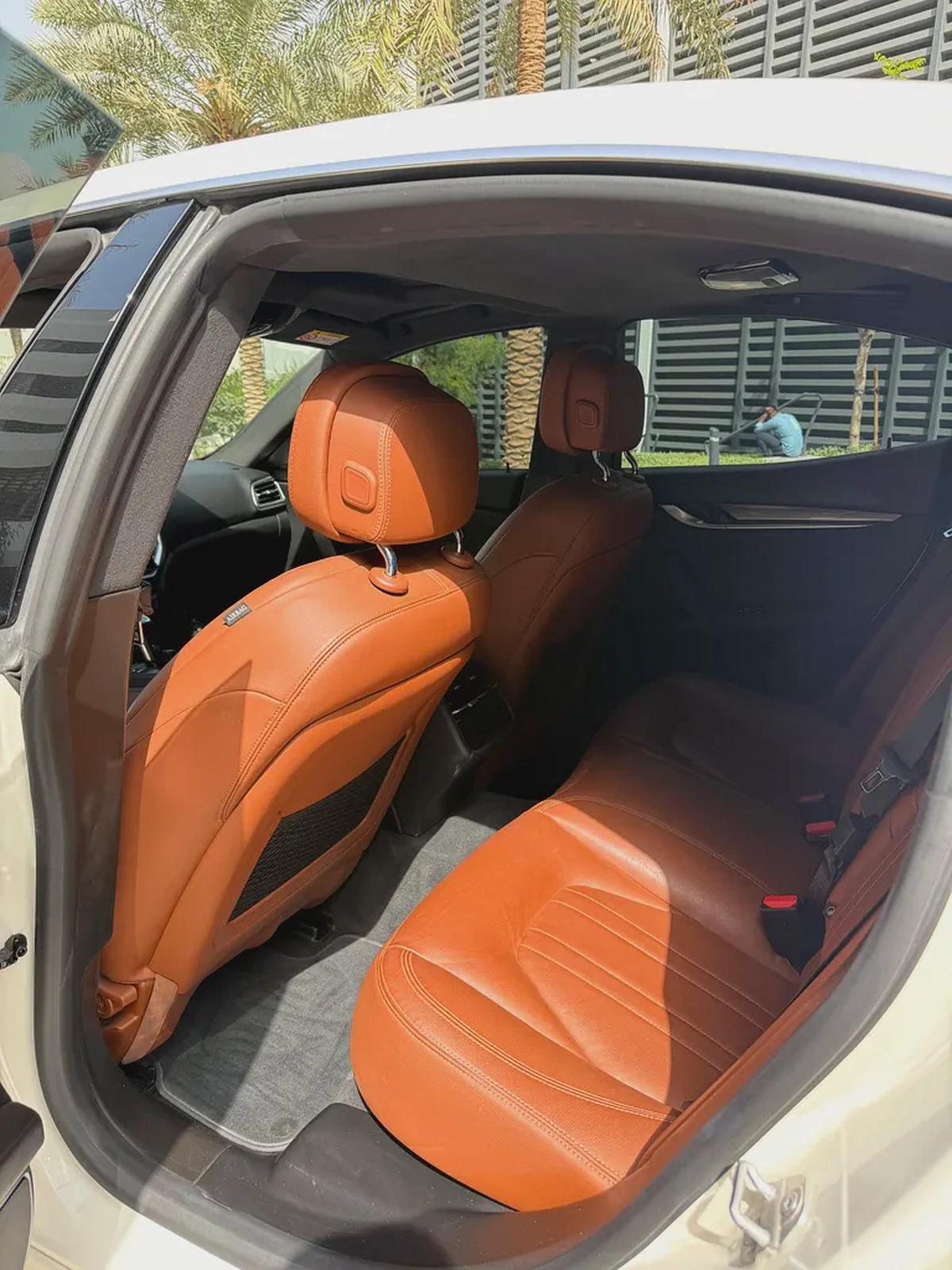 GCC - Maserati Warranty+Service Contract - Perfect Condition-11-11