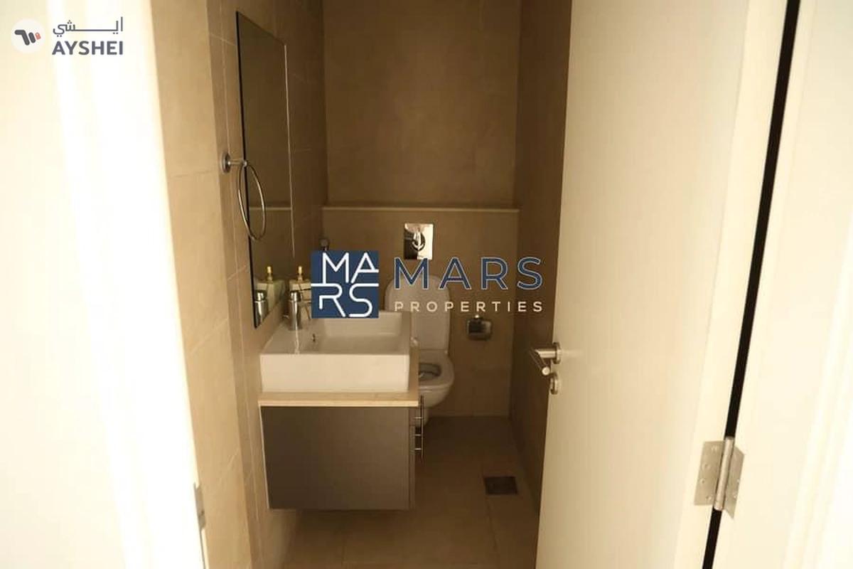 Step Into Style – Sleek & Serene Home!-13-13