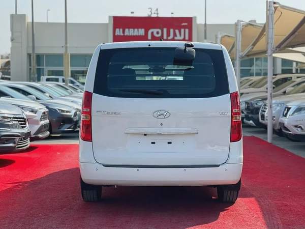 2021 | Hyundai H1 | Van | Automatic | Diesel | Korean Specs | Ref#832