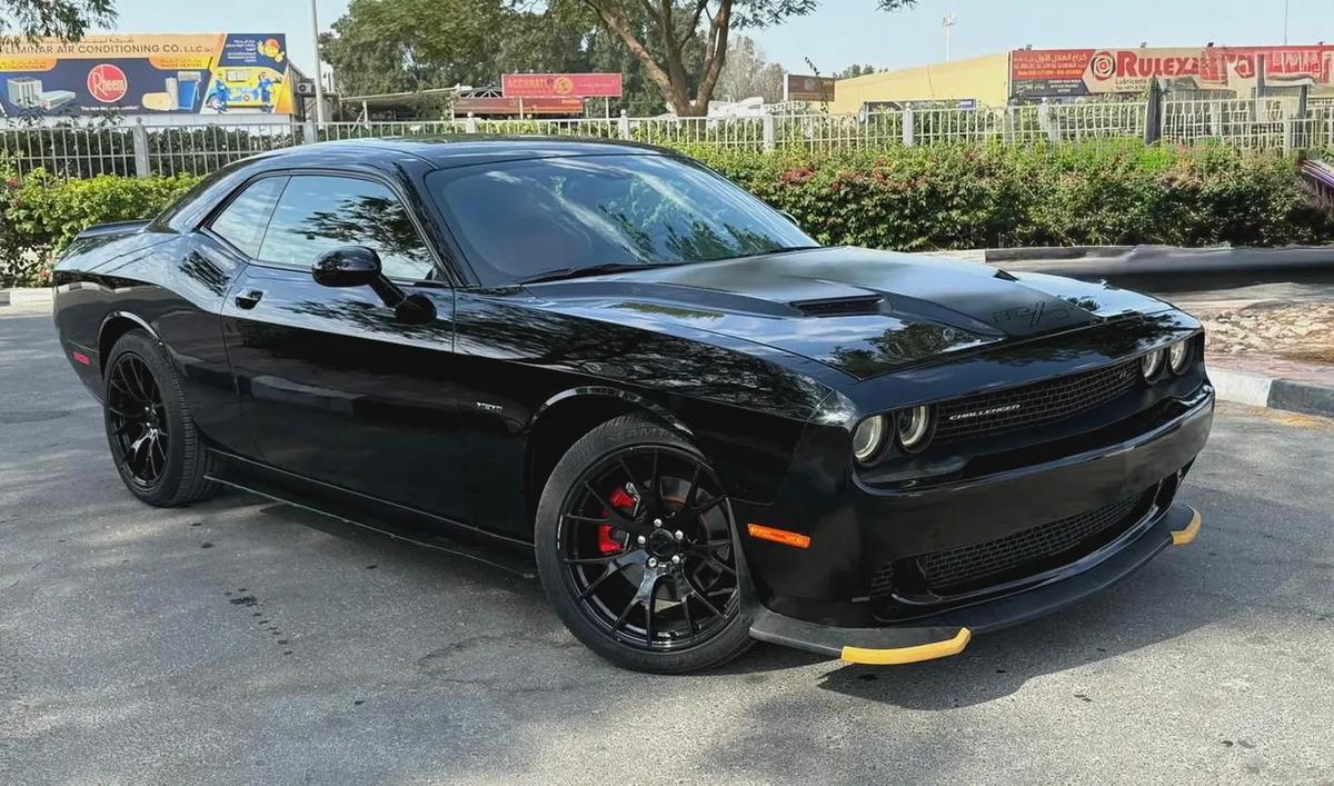 2015 Dodge Challenger R/T 5.7L Hemi V8 | G.C.C | Full options-0-0